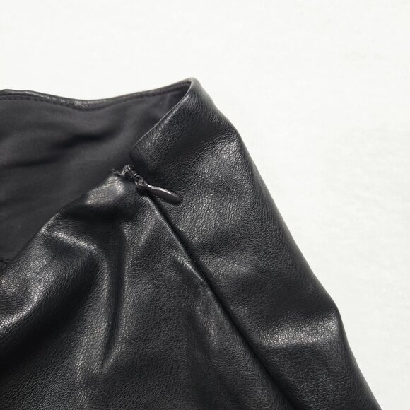 Fabletics Pant Womens L Black Faux‎ Leather Straight Leg Mid Rise Ankle Classic - Picture 4 of 11